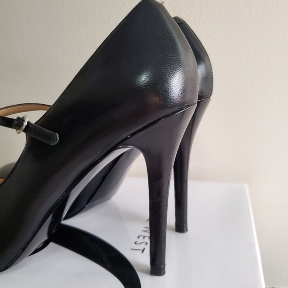 Nine West Msknoitall Black Leather Mary Jane Pump - Picture 6 of 12
